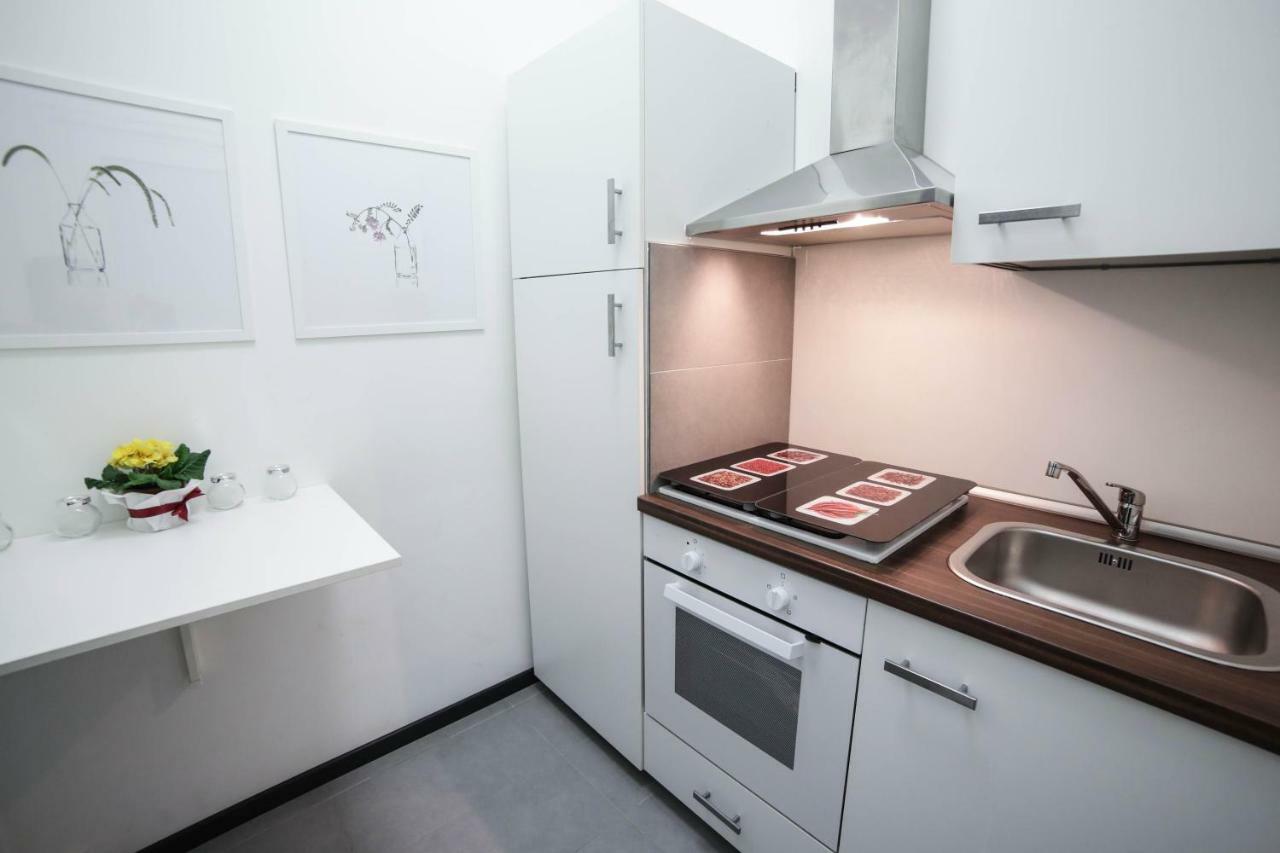 Apartament Amazing Politeama House Palermo Zewnętrze zdjęcie